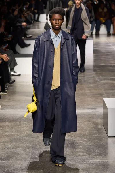 Look 39